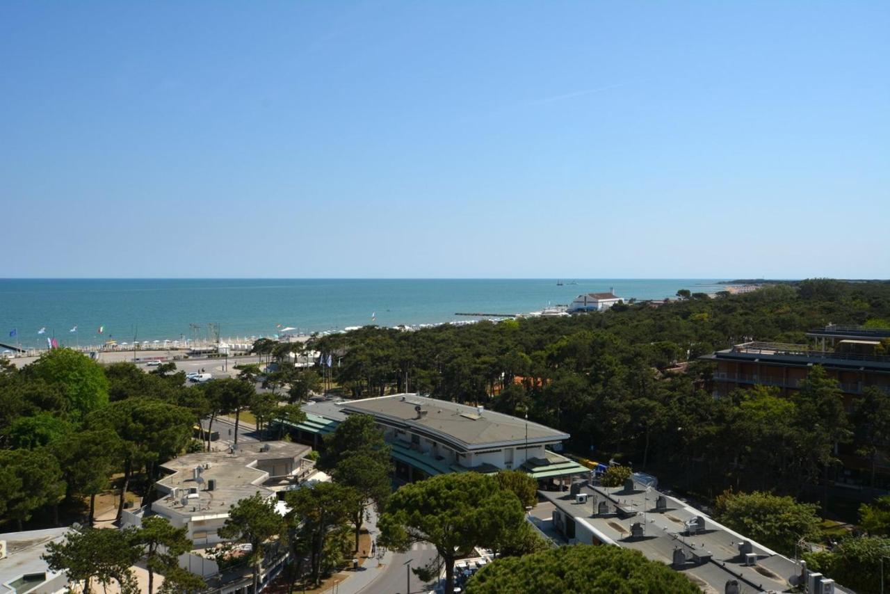 Lignano Pineta With Sea View Lejlighed Lignano Sabbiadoro Eksteriør billede